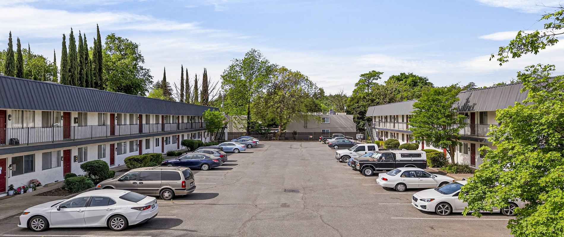Warner Apartments - Chico, CA